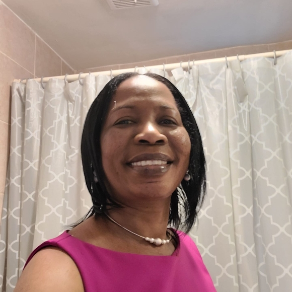angela_reid1